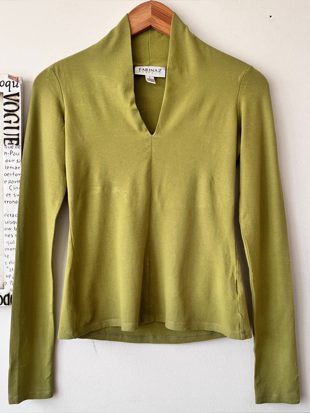 Farinaz Taghavi Chartreuse Green Long-Sleeve V-Neck Stretch Knit Women’s Top  L